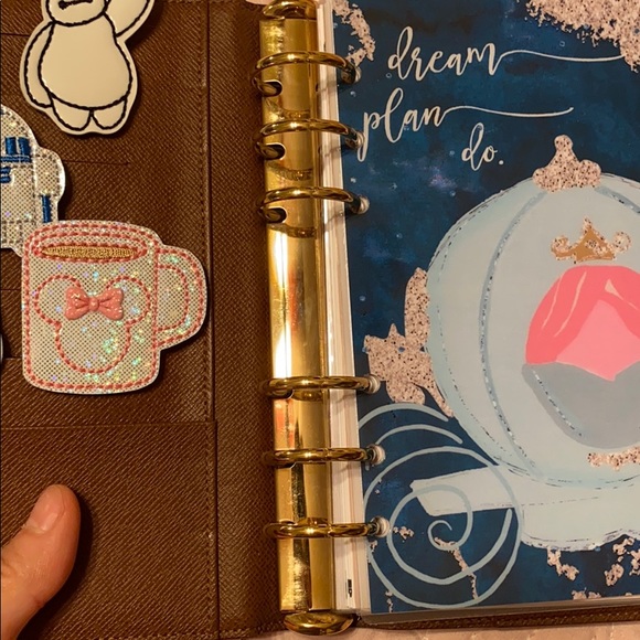 SOLD Authentic Louis Vuitton agenda MM - Picture 5 of 15